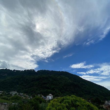 Hotel Posada Gutierrez 危地马拉安地瓜 外观 照片