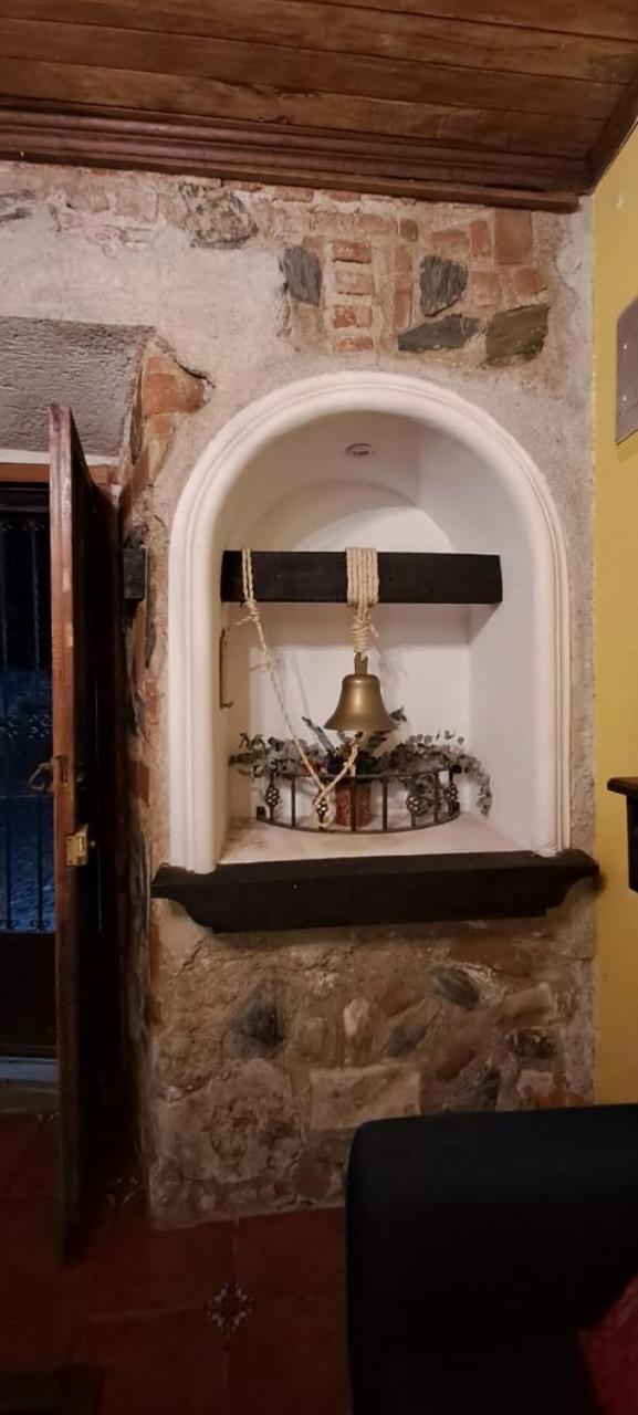 Hotel Posada Gutierrez 危地马拉安地瓜 外观 照片
