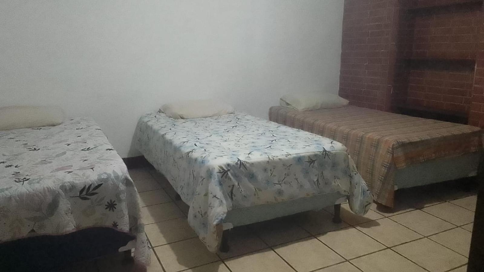 Hotel Posada Gutierrez 危地马拉安地瓜 外观 照片
